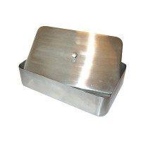 Hochwertige Instrumentenkästen mit Knopfdeckel. Die Kästen sind nahtlos aus gezogenem, mattem Edelstahl gefertigt. Hochwertige Instrumentenkästen mit Knopfdeckel. Die Kästen sind nahtlos aus gezogenem, mattem Edelstahl gefertigt.